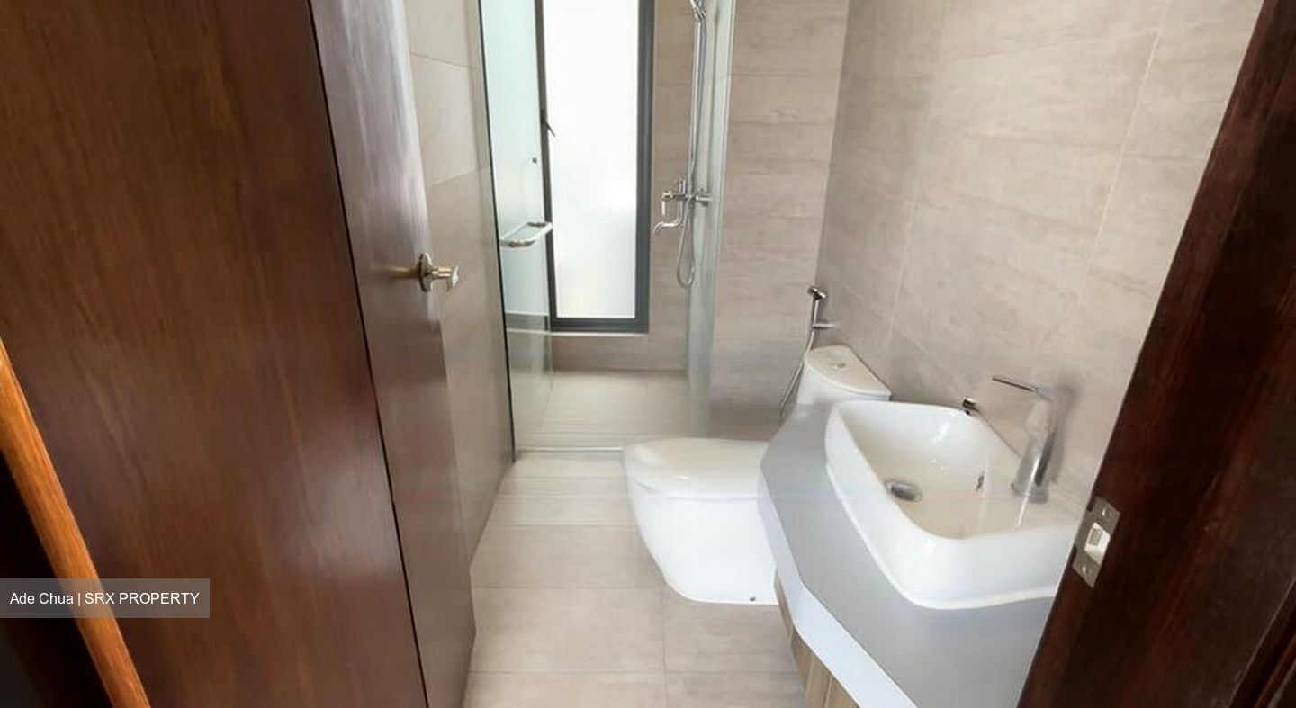 Springleaf Garden (D26), Semi-Detached #456092481